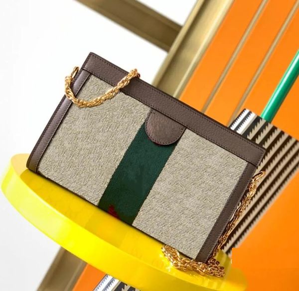 designer woman shoulder bag cross body handbag cosmetic bag original box clutch purse fashion handbags ladies letters
designer woman shoulder bag cross body handbag cosmetic bag original box clutch purse fashion handbags ladies letters