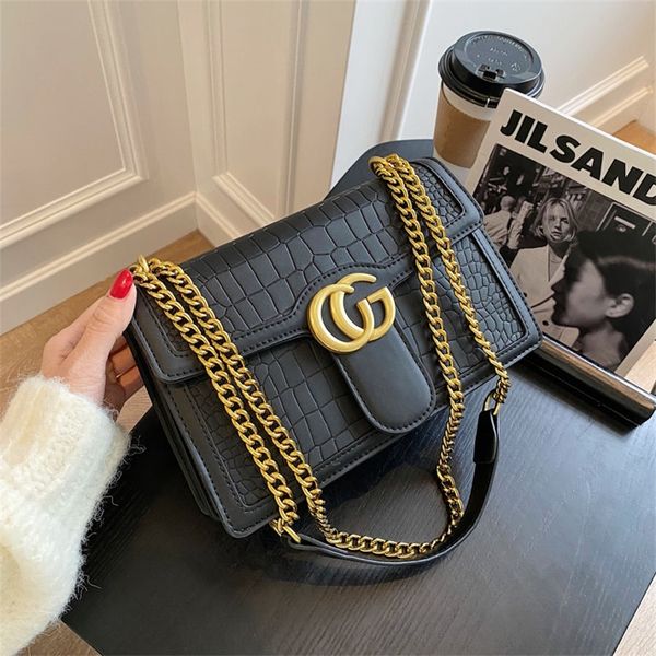 purses us female new korean version chain small square bag net red high sense fashion versatile ins messenger shoulder bag
purses us female new korean version chain small square bag net red high sense fashion versatile ins messenger shoulder bag