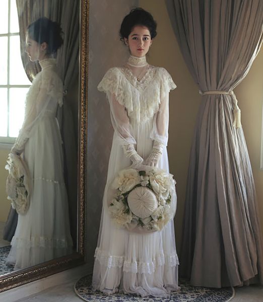 vintage high collar a line wedding dress floor length 2022 country lace tulle bridal gowns ruffles pleats puffy medieval princess bride dres, White
vintage high collar a line wedding dress floor length 2022 country lace tulle bridal gowns ruffles pleats puffy medieval princess bride dres, White