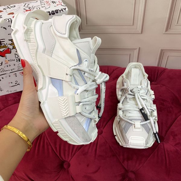 new designer sneakers casual shoes trainers women men shoe genuine fashion rubber sneaker 0502, Black
new designer sneakers casual shoes trainers women men shoe genuine fashion rubber sneaker 0502, Black