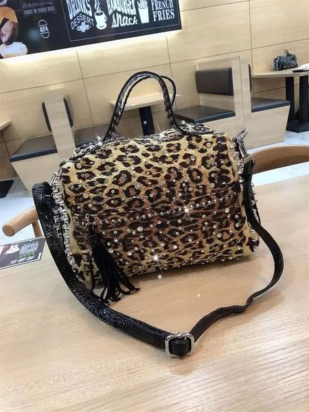 designer bags shoulder bags trend handbags personality fashion retro leopard rhinestone handbag rivet bag ladies casual messenger
designer bags shoulder bags trend handbags personality fashion retro leopard rhinestone handbag rivet bag ladies casual messenger