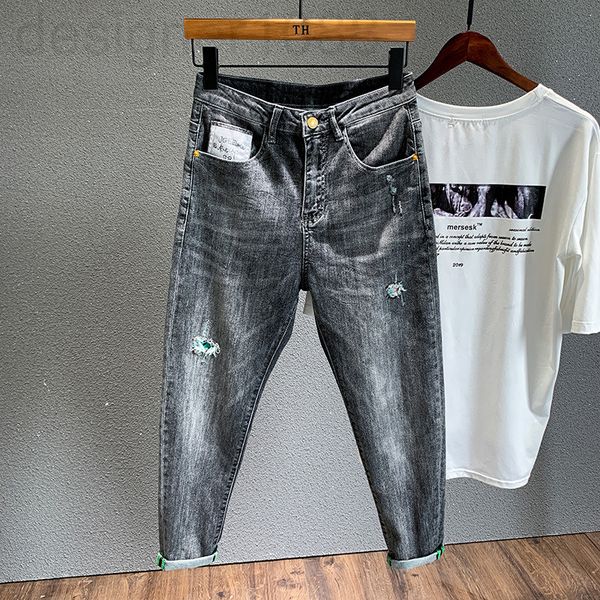 men's jeans designer pierced jeans 9-point pants men's fashion brand contrast color patch beggar slim fit small feet black gray z8, Blue
men's jeans designer pierced jeans 9-point pants men's fashion brand contrast color patch beggar slim fit small feet black gray z8, Blue