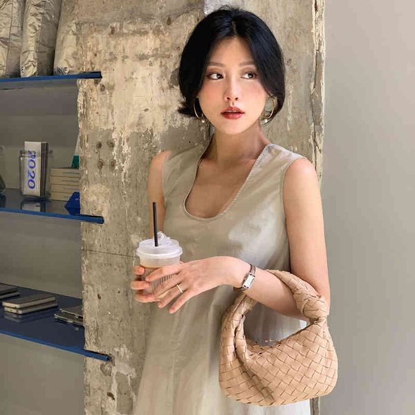 original edition venetass's luxury bottegas'ss handbags knotted knitted leather 2022 jodie handbag dumpling bags armpit party
original edition venetass's luxury bottegas'ss handbags knotted knitted leather 2022 jodie handbag dumpling bags armpit party