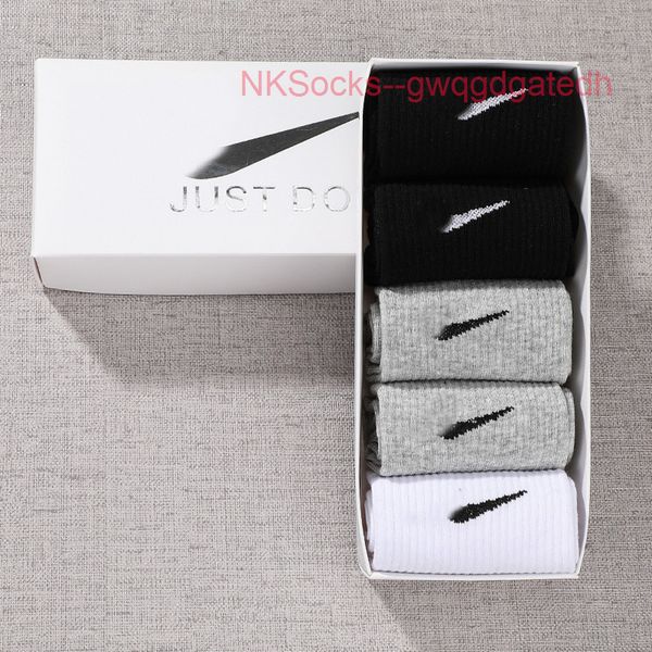 fashion men's classic socks gift box stockings hook brand black white gray medium tube sports cotton sweat absorbing sock men women lux
fashion men's classic socks gift box stockings hook brand black white gray medium tube sports cotton sweat absorbing sock men women lux