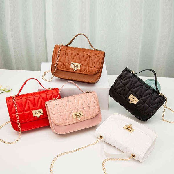 2022 new fashion all-match ladies mini handbag embroidered portable women's 2022ladi small bag cross
2022 new fashion all-match ladies mini handbag embroidered portable women's 2022ladi small bag cross