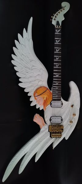 white angel six string electric guitar suitcase when placing an order our store can customize various styles of gu
white angel six string electric guitar suitcase when placing an order our store can customize various styles of gu