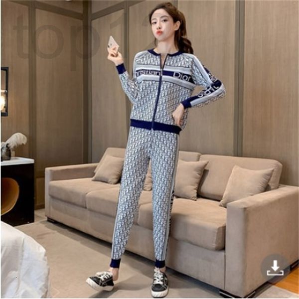 women's tracksuits designer fashion knitted fashion versatile sports leisure waist slim two piece a26r, Gray
women's tracksuits designer fashion knitted fashion versatile sports leisure waist slim two piece a26r, Gray