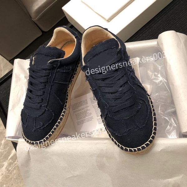 sports shoesluxury trainer sneaker shoes low fashion brand women designer trainers sneakers lows shoes genuine leather siz35-40, Black
sports shoesluxury trainer sneaker shoes low fashion brand women designer trainers sneakers lows shoes genuine leather siz35-40, Black