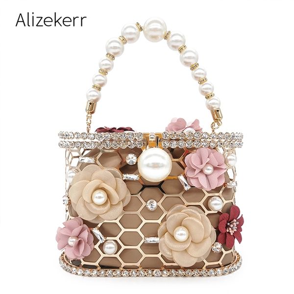 flower pearl women clutches evening bags luxury ladies diamond gold clutch purse wedding party metal honeycomb 220809
flower pearl women clutches evening bags luxury ladies diamond gold clutch purse wedding party metal honeycomb 220809
