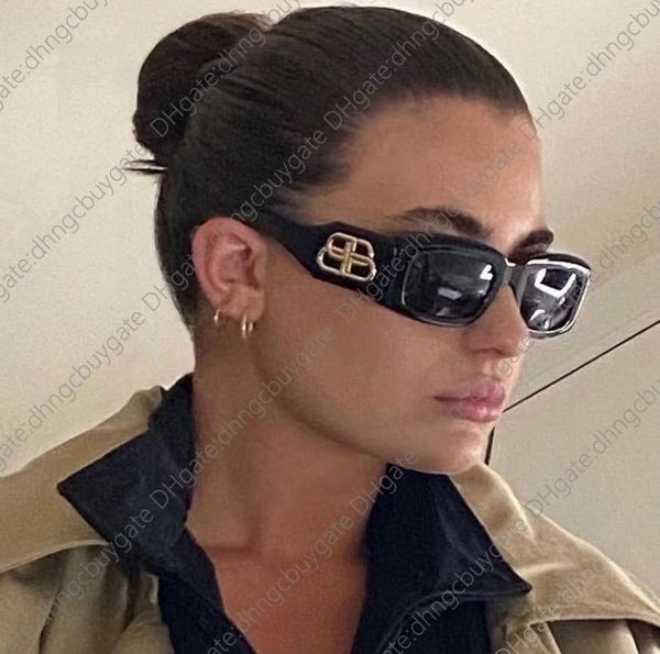 trend designer fashion sunglasses women's exaggerated double b hip hop personality large frame wide leg concave medusa sunglasses, White;black
trend designer fashion sunglasses women's exaggerated double b hip hop personality large frame wide leg concave medusa sunglasses, White;black