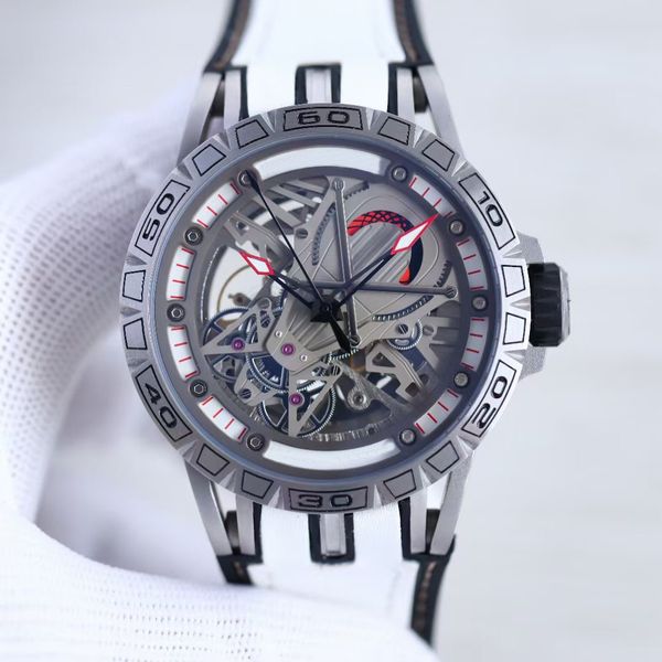 men's watch, mechanical movement, stainless steel case, high strength glass, composite watchband, buckle, Slivery;brown
men's watch, mechanical movement, stainless steel case, high strength glass, composite watchband, buckle, Slivery;brown