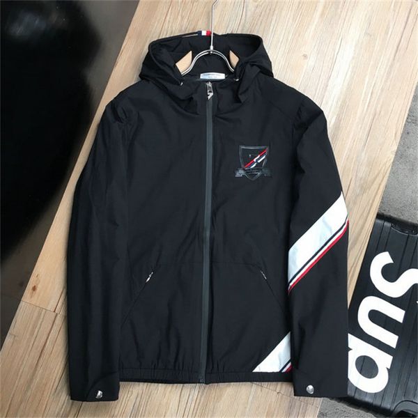 2022 fashion designer mens jacket goo d spring autumn outwear windbreaker zipper clothes jackets coat outside can sport size m-3xl men', Black;brown
2022 fashion designer mens jacket goo d spring autumn outwear windbreaker zipper clothes jackets coat outside can sport size m-3xl men', Black;brown