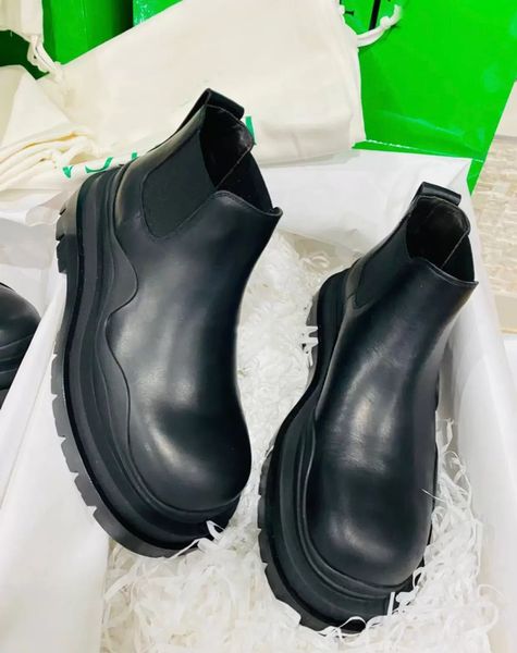 elegant winter brand tire ankle boot women's calfskin leather cropped chelsea boots lug sole rubber party wedding knight booties, Black
elegant winter brand tire ankle boot women's calfskin leather cropped chelsea boots lug sole rubber party wedding knight booties, Black