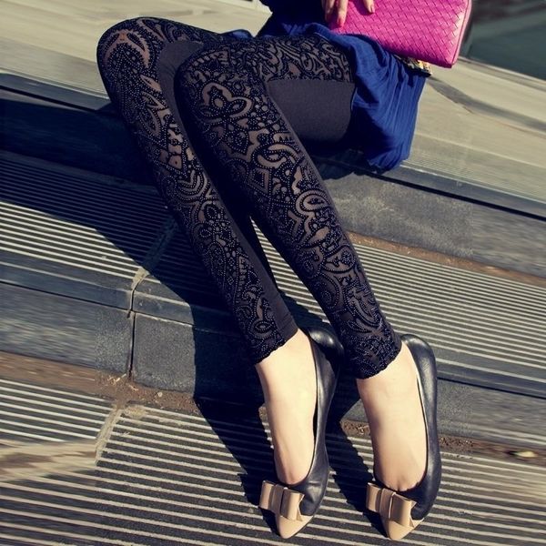 spring and autumn women trousers slim black lace leggings fashion leggins for women y200904
spring and autumn women trousers slim black lace leggings fashion leggins for women y200904