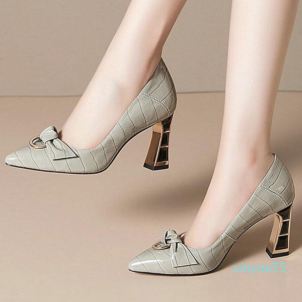 dress shoes large size 34-43 genuine leather women spring summer mixed colors high heels night club party female pumps, Black
dress shoes large size 34-43 genuine leather women spring summer mixed colors high heels night club party female pumps, Black