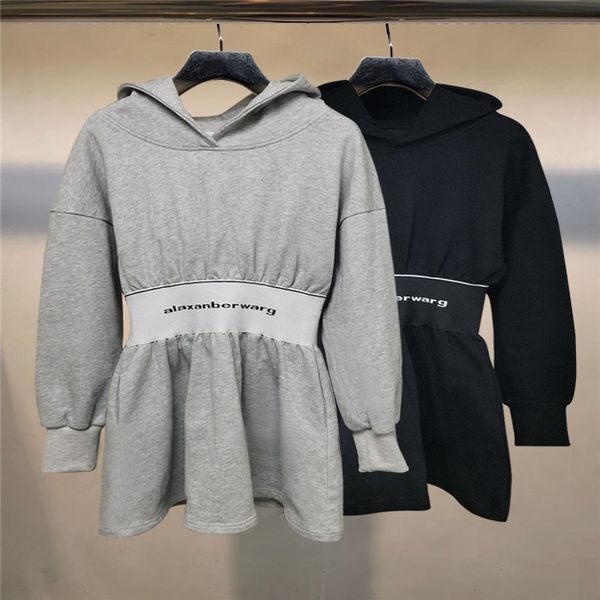 casual dresses king spring / summer letter webbing waist closing hooded skirt sportsgirl dress, Black;gray
casual dresses king spring / summer letter webbing waist closing hooded skirt sportsgirl dress, Black;gray