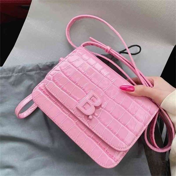 handbags designer balencaigass 2022 hong kong crocodile b-button small square bag real leather fashion single shoulder messenger organ
handbags designer balencaigass 2022 hong kong crocodile b-button small square bag real leather fashion single shoulder messenger organ
