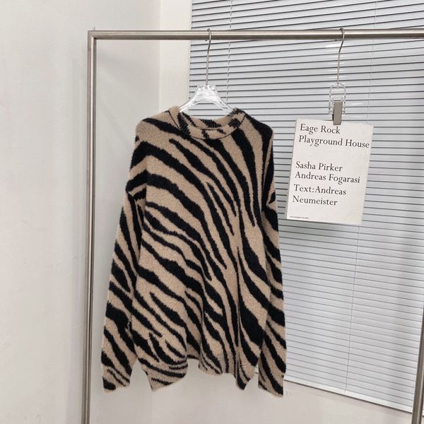 designer brand mens or women clothing chest gray tiger skin sweater fashion animal print casual autumn winter hoodie pullover man woman crew, White;black
designer brand mens or women clothing chest gray tiger skin sweater fashion animal print casual autumn winter hoodie pullover man woman crew, White;black