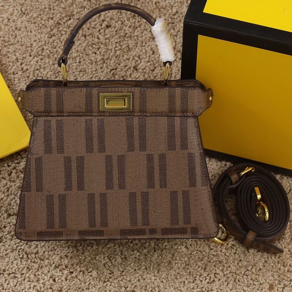 small tote bag women handbags crossbody bags chain shoulder handbag flap wallet fashion trend letter print purse internal compartment
small tote bag women handbags crossbody bags chain shoulder handbag flap wallet fashion trend letter print purse internal compartment