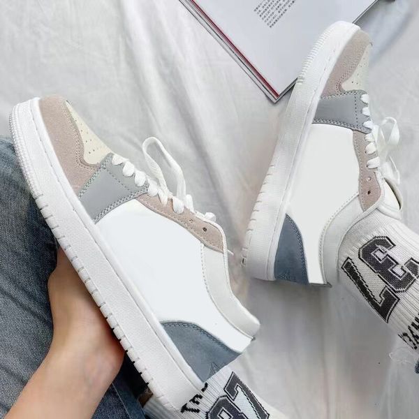 2022 university blue unc low 1s jumpman 1 men basketball shoes hyper royal court purple light smoky grey pine green shadow reverse bred spor
2022 university blue unc low 1s jumpman 1 men basketball shoes hyper royal court purple light smoky grey pine green shadow reverse bred spor