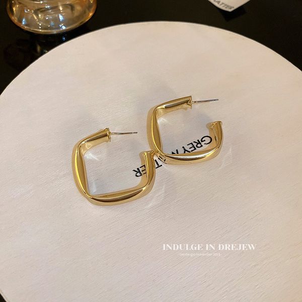 korean fashion design earrings advanced personality french retro cold temperament ball stud earrings new metal eardrop, Golden
korean fashion design earrings advanced personality french retro cold temperament ball stud earrings new metal eardrop, Golden