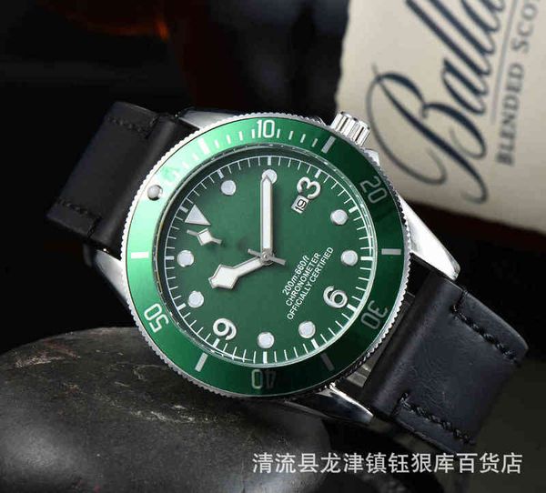 fashion watches mens montre diamond movement luxury designer watch fashion women's men's tudors ncxw 7xrj 90hr90hr, Slivery;golden
fashion watches mens montre diamond movement luxury designer watch fashion women's men's tudors ncxw 7xrj 90hr90hr, Slivery;golden