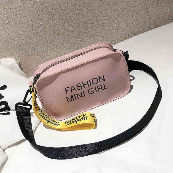 womens waist bag fanny pack casual waterproof letter square small purse phone key chest handbag pu leather belt s 220531
womens waist bag fanny pack casual waterproof letter square small purse phone key chest handbag pu leather belt s 220531