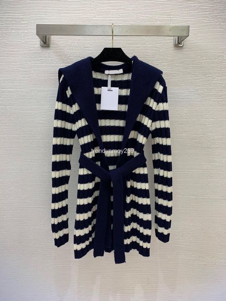 women's knits & tees navy feng shui hand collar shawl jacquard stripe medium length knitted cardigan coat, White
women's knits & tees navy feng shui hand collar shawl jacquard stripe medium length knitted cardigan coat, White