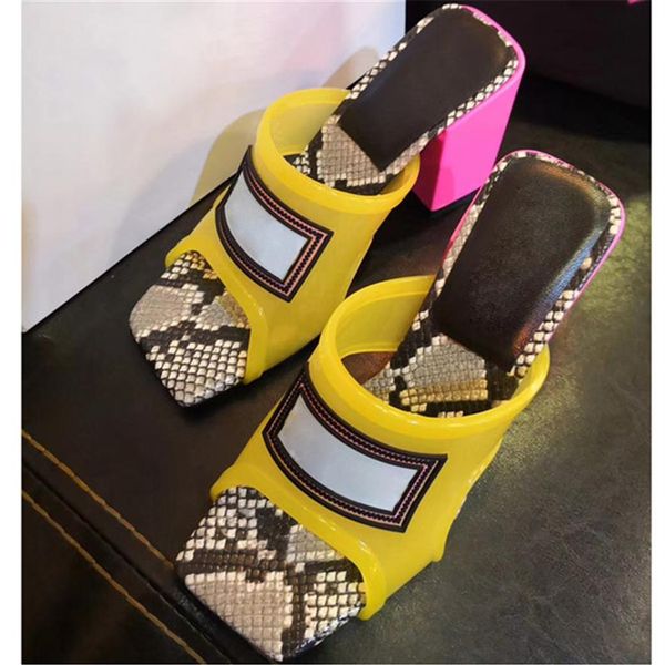 crystal shoes beach slippers summer women cartoon slippers with big head glue transparent designer fashion women's slippe2694, Black
crystal shoes beach slippers summer women cartoon slippers with big head glue transparent designer fashion women's slippe2694, Black