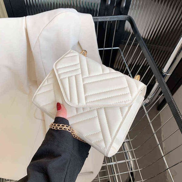 fashion bags chain new 2022 spring summer messenger single shoulder bag women's simple small square trend designer handbag purse
fashion bags chain new 2022 spring summer messenger single shoulder bag women's simple small square trend designer handbag purse