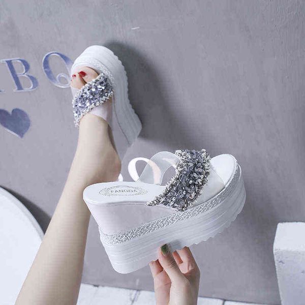 summer rhinestone wedges heel women slippers platform peep toe height increasing slides 2022 ladies shoes zapatos de mujer y220621, Black
summer rhinestone wedges heel women slippers platform peep toe height increasing slides 2022 ladies shoes zapatos de mujer y220621, Black