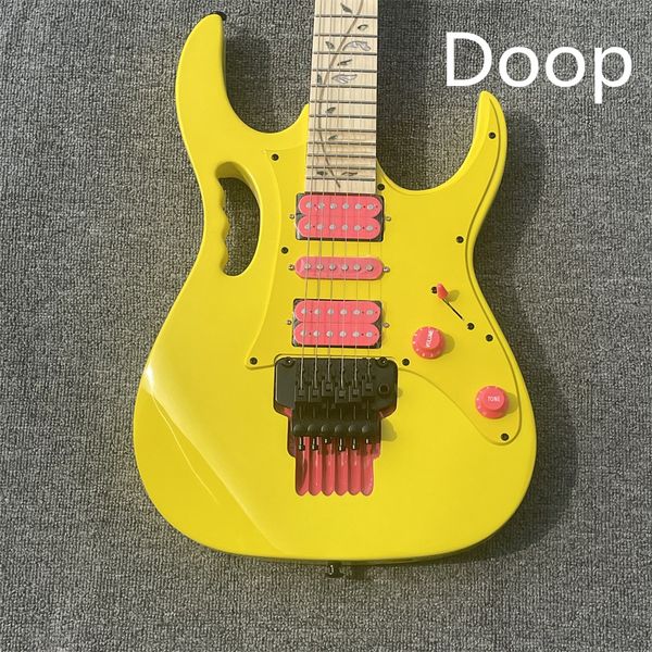 in stock 6 strings gold electric guitar with pink hardware rosewood fretboard immediate delivery
in stock 6 strings gold electric guitar with pink hardware rosewood fretboard immediate delivery