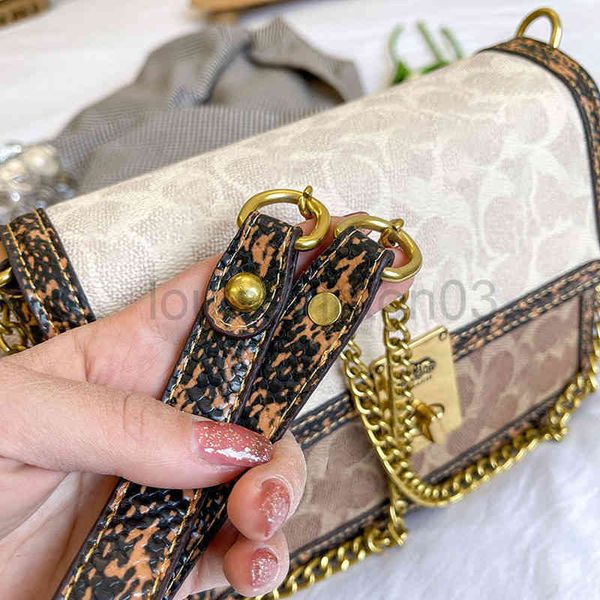 designer coac h messenger bag woman new women's vintage fashion brands single shoulder chain square crossbody shoulder bag l8.66in w3.9
designer coac h messenger bag woman new women's vintage fashion brands single shoulder chain square crossbody shoulder bag l8.66in w3.9