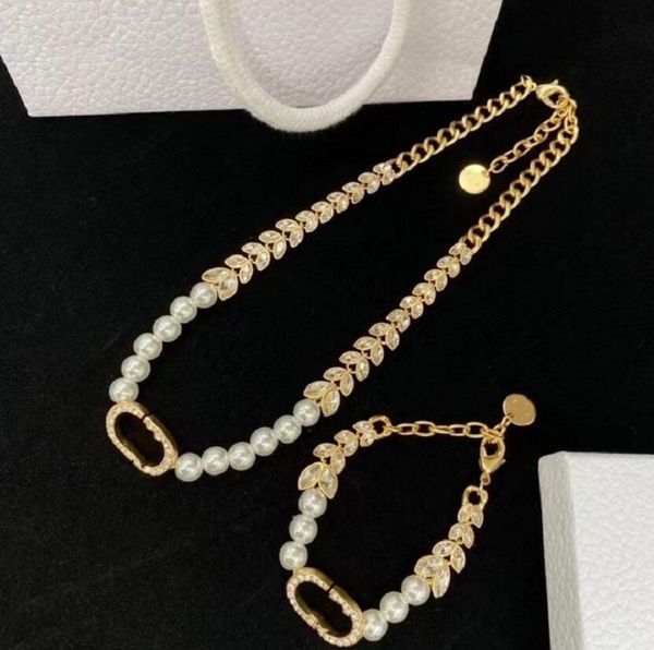 2022 european and american alphabet necklace wheat ear rhinestone pearl clavicle chain and bracelet set female fast delivery, Silver
2022 european and american alphabet necklace wheat ear rhinestone pearl clavicle chain and bracelet set female fast delivery, Silver