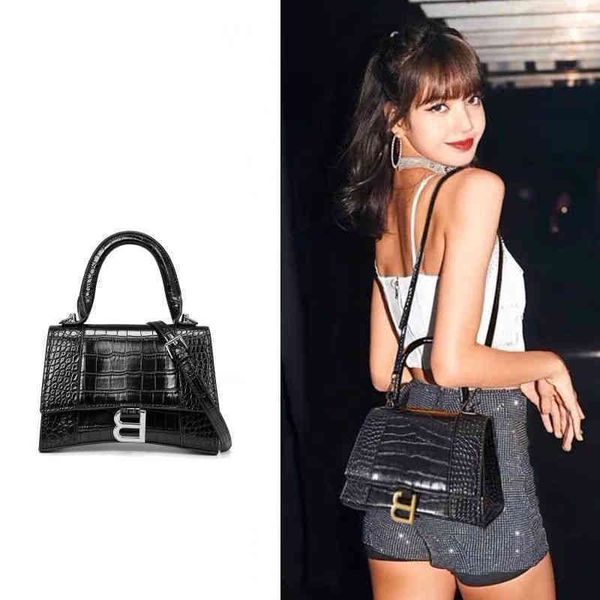 handbag designer balenciga hong kong df crocodile hourglass bag 2022 leather b-shaped one shoulder messenger fashion women crossbody sk61
handbag designer balenciga hong kong df crocodile hourglass bag 2022 leather b-shaped one shoulder messenger fashion women crossbody sk61