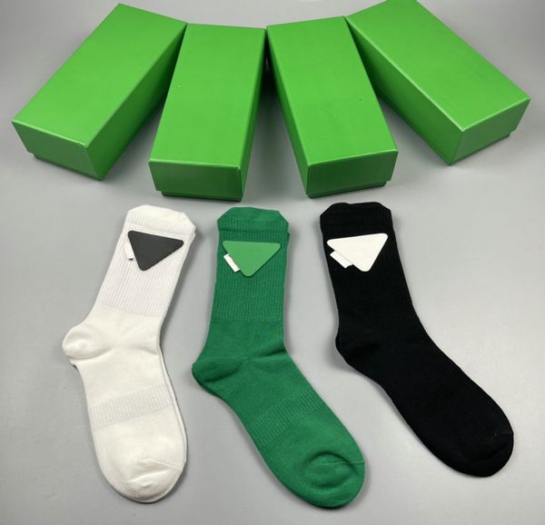 30% off fashion luxury men's women's socks sports printing embroidery trend hip hop cotton with box, Black
30% off fashion luxury men's women's socks sports printing embroidery trend hip hop cotton with box, Black