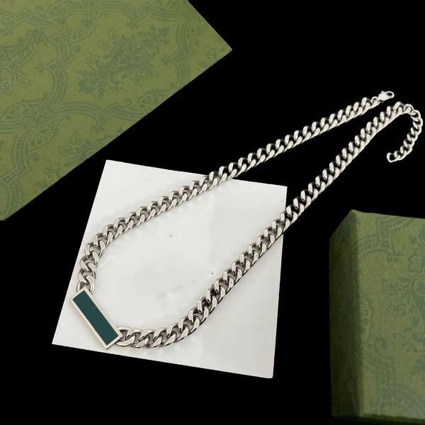 fashion pendant necklaces buckle link necklace snake chain silver man womens bracelets jewelry green charm
fashion pendant necklaces buckle link necklace snake chain silver man womens bracelets jewelry green charm