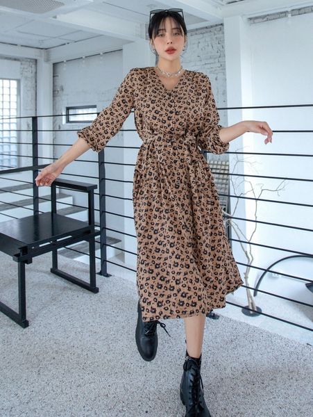 dazy allover print lantern sleeve belted dress a6wp#, Black;gray
dazy allover print lantern sleeve belted dress a6wp#, Black;gray