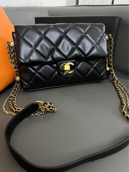 evening bags designer xiaoxiang vip gift bag new mandarin duck buckle lambskin ling lattice flip messenger underarm women's 8bpm
evening bags designer xiaoxiang vip gift bag new mandarin duck buckle lambskin ling lattice flip messenger underarm women's 8bpm