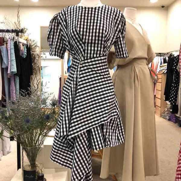shortsleeved dress women irregular waist plaid robe femme koreas summer oneck womens vestidos 210506, Black;gray
shortsleeved dress women irregular waist plaid robe femme koreas summer oneck womens vestidos 210506, Black;gray