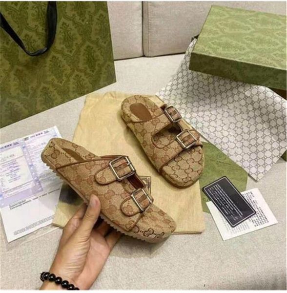 2022 fashion women men sandal slipper luxury designer lady gentlemen colorful canvas letter anatomic leather slide 35-45, Black
2022 fashion women men sandal slipper luxury designer lady gentlemen colorful canvas letter anatomic leather slide 35-45, Black
