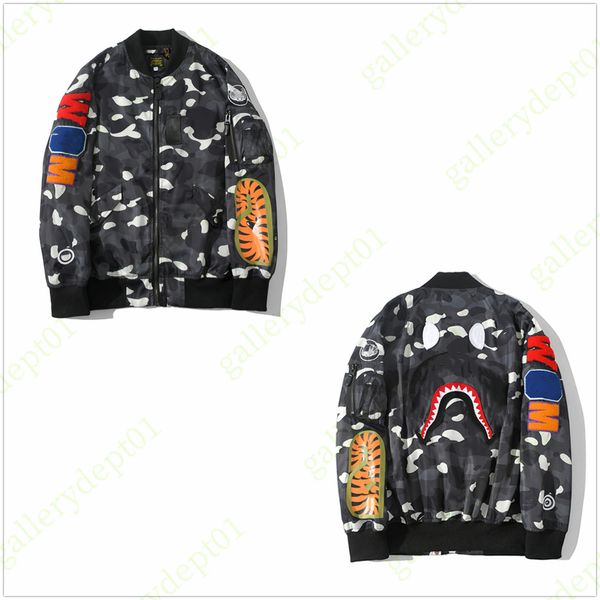 2022 reversible men jacket designer coat shark flight suit windbreak varsity arc jackets military multi pocket shark button letter print hoo, Black;brown
2022 reversible men jacket designer coat shark flight suit windbreak varsity arc jackets military multi pocket shark button letter print hoo, Black;brown