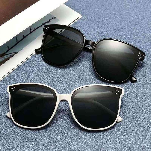 women sunglasses luxury brand designer 2022gm sunglass new big frame fashion for men and vintage sun glasses for ladies eyewear, White;black
women sunglasses luxury brand designer 2022gm sunglass new big frame fashion for men and vintage sun glasses for ladies eyewear, White;black