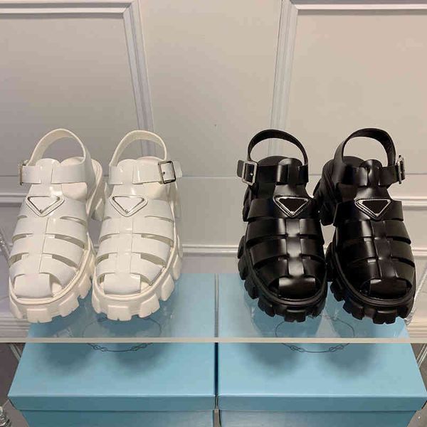 sandals spring and summer triangular hollowed out woven serrated thick soled raised sandals women's bag head roman shoes trend, Black
sandals spring and summer triangular hollowed out woven serrated thick soled raised sandals women's bag head roman shoes trend, Black