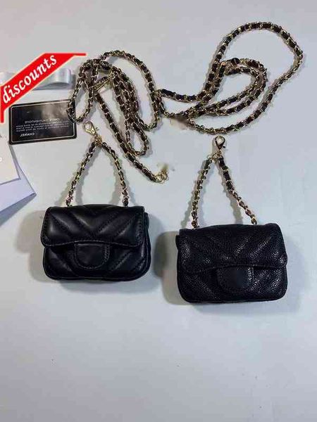 letter design 2305 luxury brand plaid woman's shoulder chain cc bag lambskin v shaped messenger bags real leather mini evening bag 2.55
letter design 2305 luxury brand plaid woman's shoulder chain cc bag lambskin v shaped messenger bags real leather mini evening bag 2.55