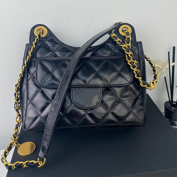 catwalk style lingge oil waxed leather designer shoulder bag fashion multifunctional chain messenger bag large capacity classic bag
catwalk style lingge oil waxed leather designer shoulder bag fashion multifunctional chain messenger bag large capacity classic bag