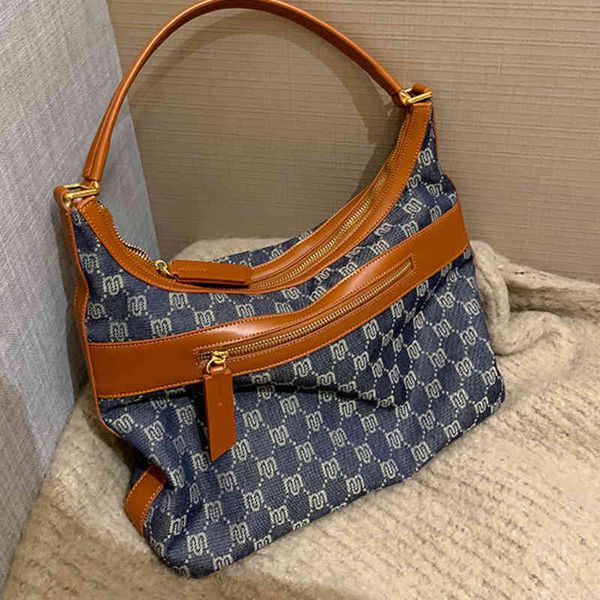 bags sale purses classic flower medieval new women's sling one shoulder armpit portable large capacity denim canvas bag
bags sale purses classic flower medieval new women's sling one shoulder armpit portable large capacity denim canvas bag