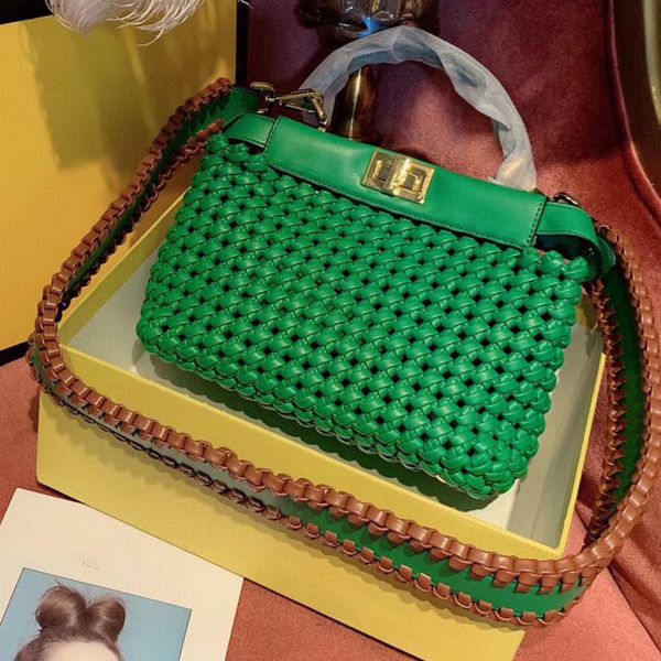 2021 heavy industry woven hollow retro leather bags plain ladies cross body high-density all-match single women shoulder messenger bag
2021 heavy industry woven hollow retro leather bags plain ladies cross body high-density all-match single women shoulder messenger bag