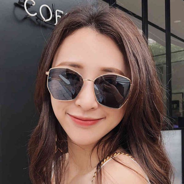 new d same polygonal glasses fashionable factory outlet fashion men's women's sunglasses2022 trendy latest sunglasses, White;black
new d same polygonal glasses fashionable factory outlet fashion men's women's sunglasses2022 trendy latest sunglasses, White;black