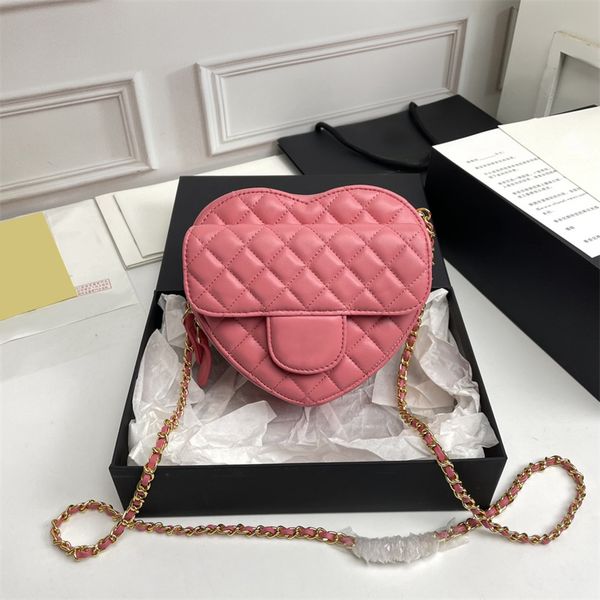5a quality channel heart bag designer bag mini shoulder bag women pure vintage hardware cloudy mini bag real leather fashion five colors 17c
5a quality channel heart bag designer bag mini shoulder bag women pure vintage hardware cloudy mini bag real leather fashion five colors 17c